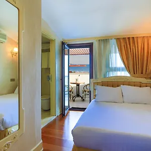 Historia-special Category Otel